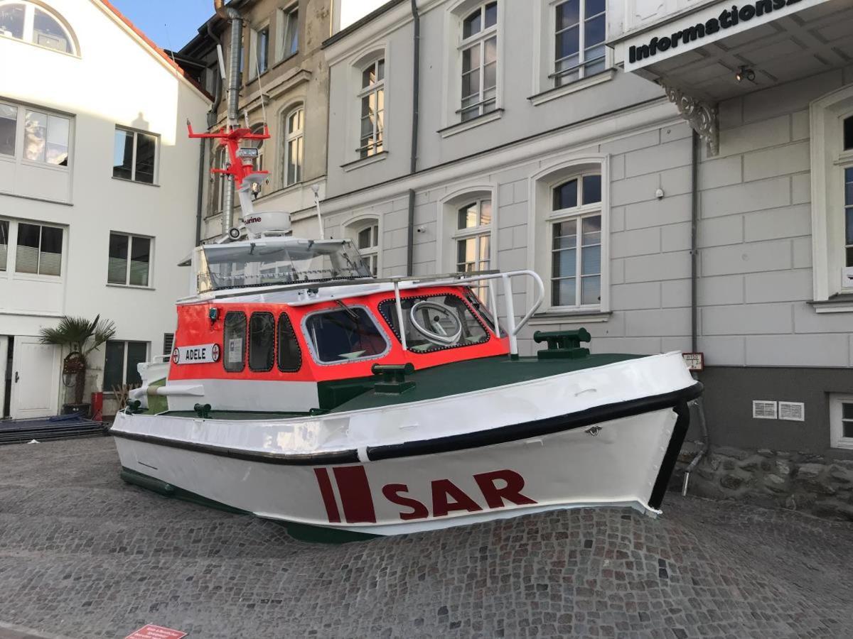 Vormann Jantzen, Direkt Am Leuchtturm Apartamento Rostock Exterior foto